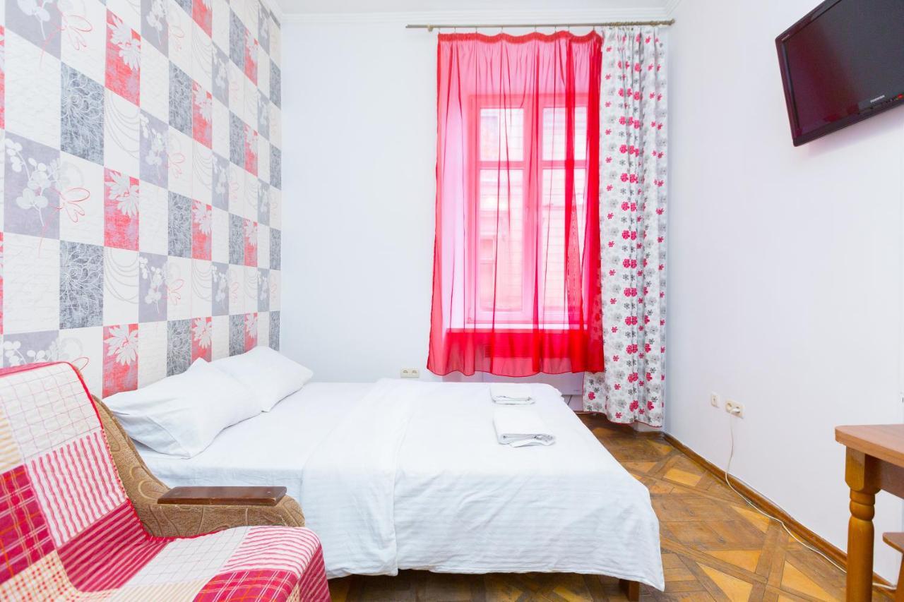 Apartamento Квартира На Вулиці Краківській 34 Leópolis Exterior foto